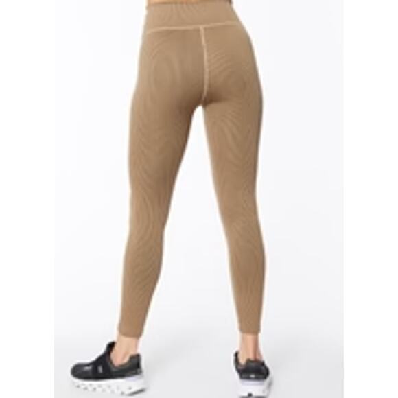 Good American Seamless‎ Chunky Rib Legging in Camel Size XS - Picture 3 of 10